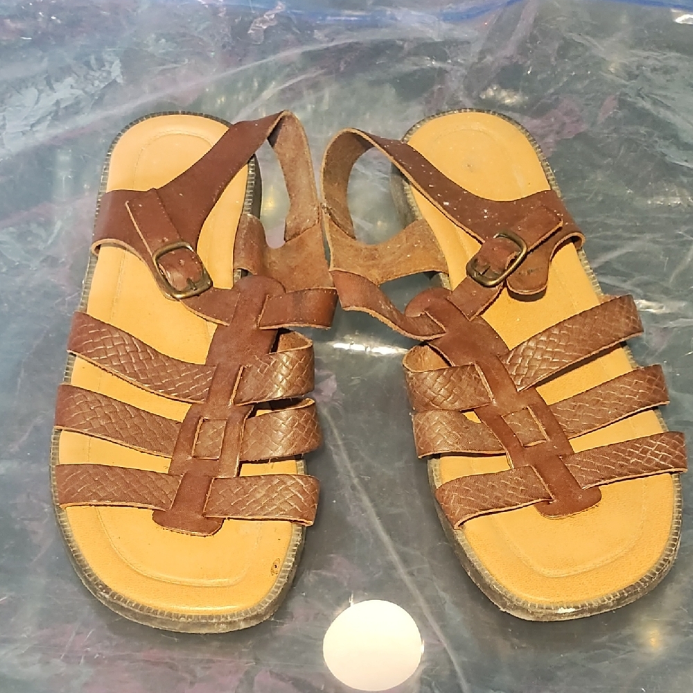 The Leather Collection Brown Genuine Leather Sandals Size 10